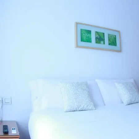 Zubia Urban Rooms-3